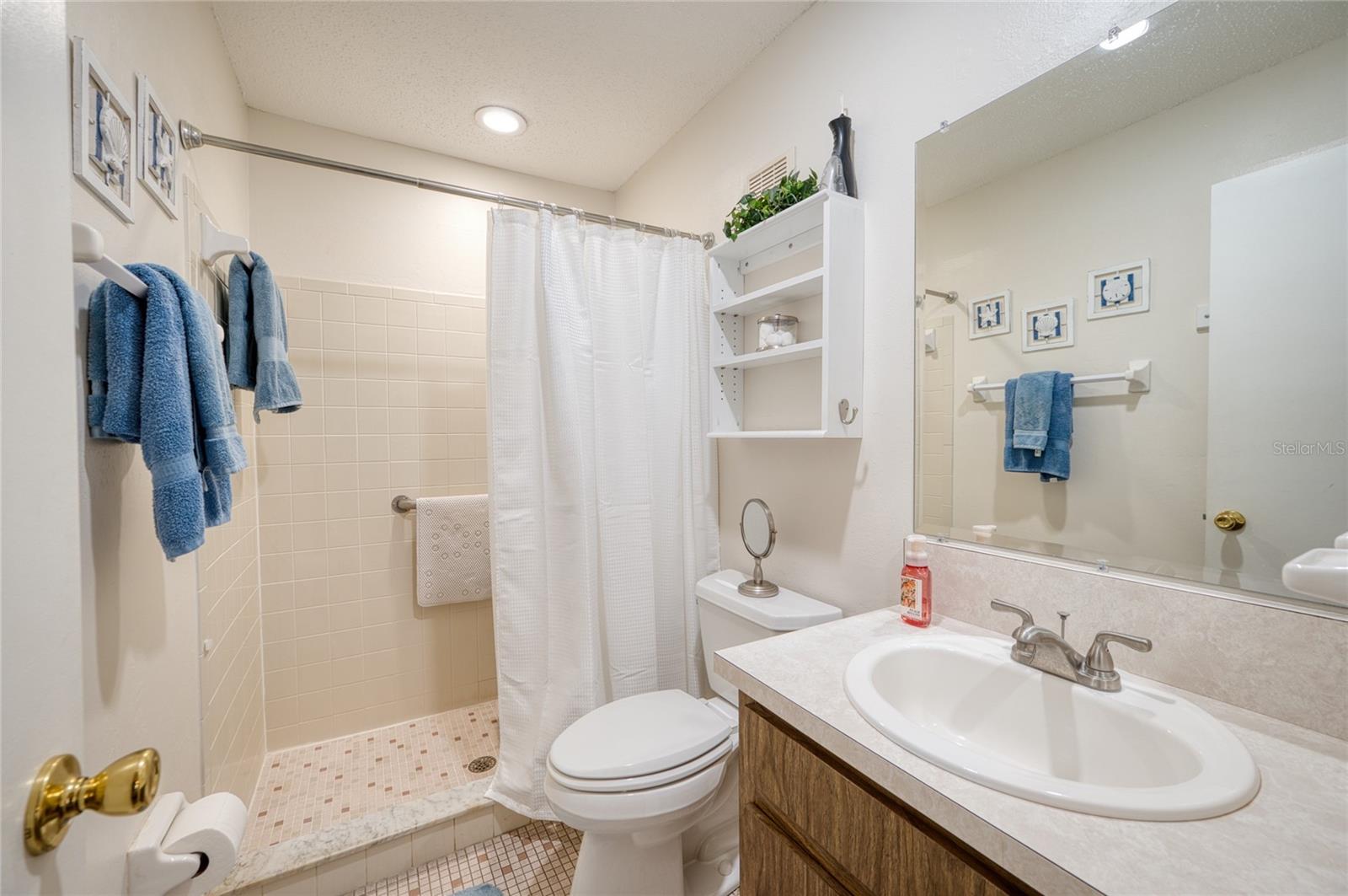 CORTEZ VILLAS CONDO 5 PH A - Residential