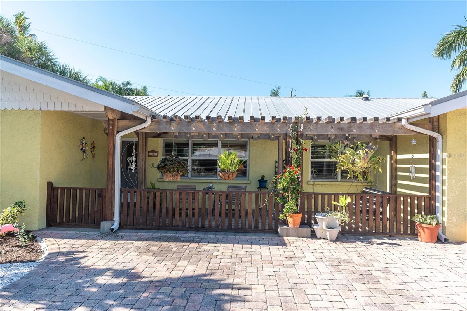 7106 PALM DRIVE, HOLMES BEACH, FL, 34217 4 7106 PALM DRIVE