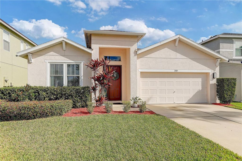 Photo of 2410 Hawks Point Court, Ruskin, FL 33570 (MLS # TB8483296)