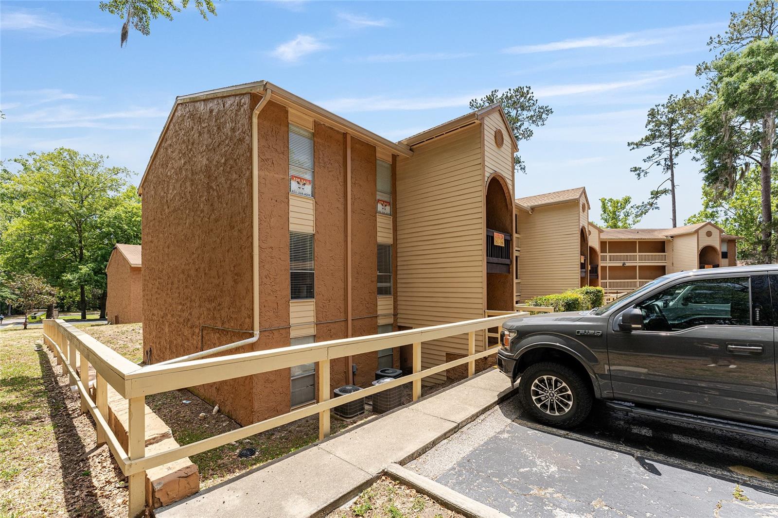 CREEKS EDGE CONDO - Residential