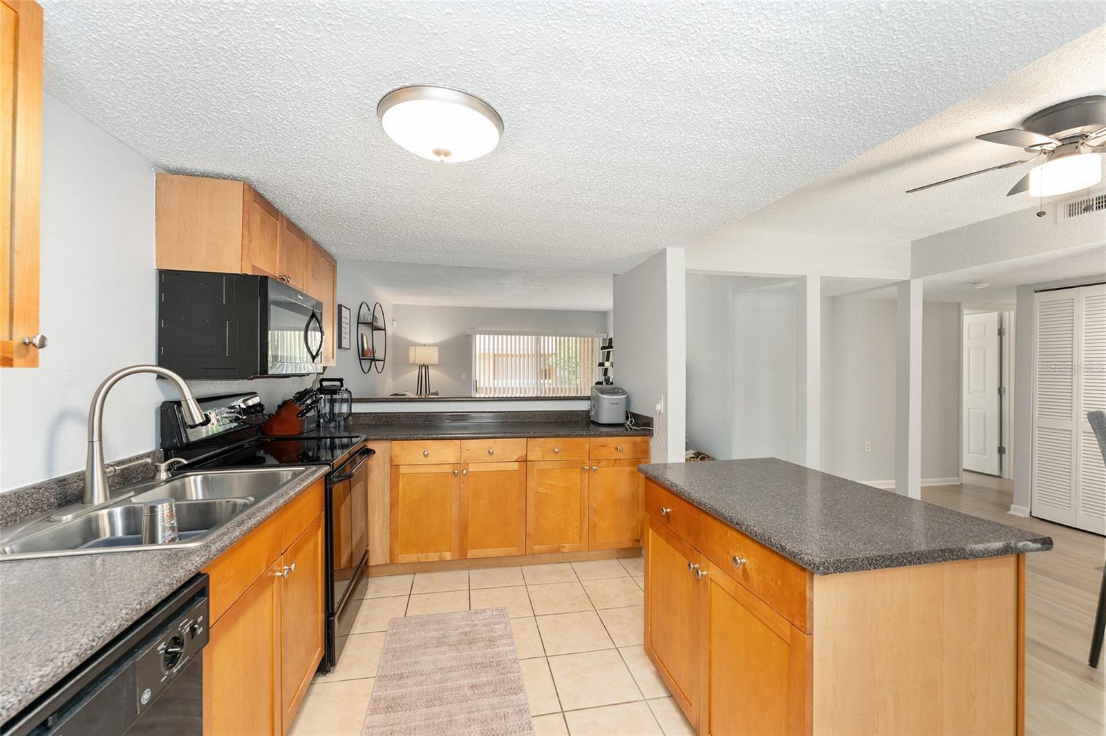 CREEKS EDGE CONDO - Residential