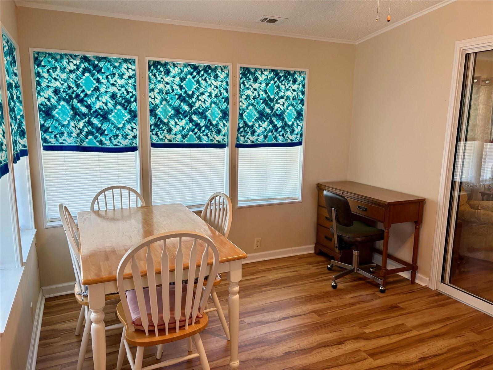 GARDEN GROVE OAKS - Residential