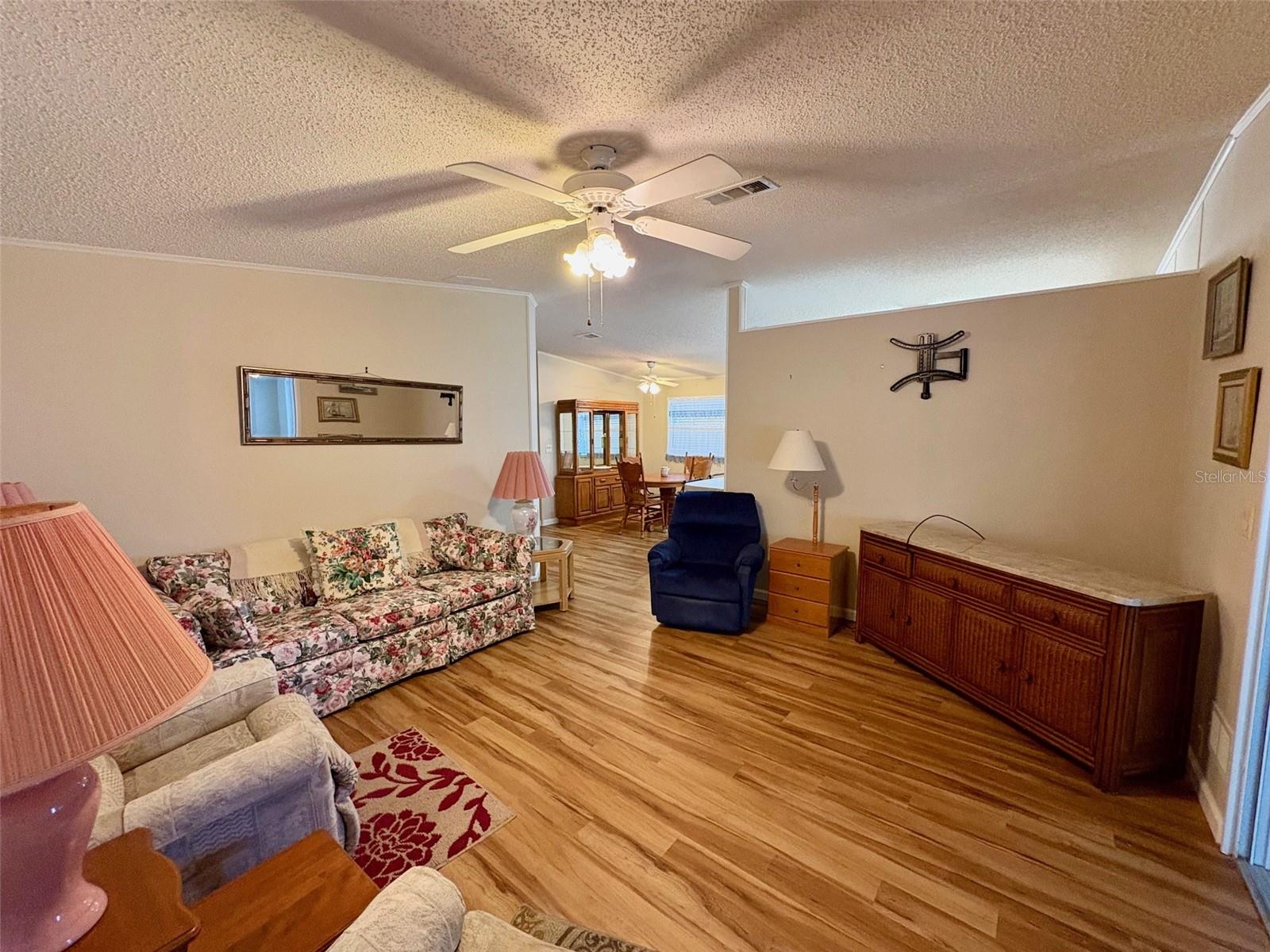 GARDEN GROVE OAKS - Residential