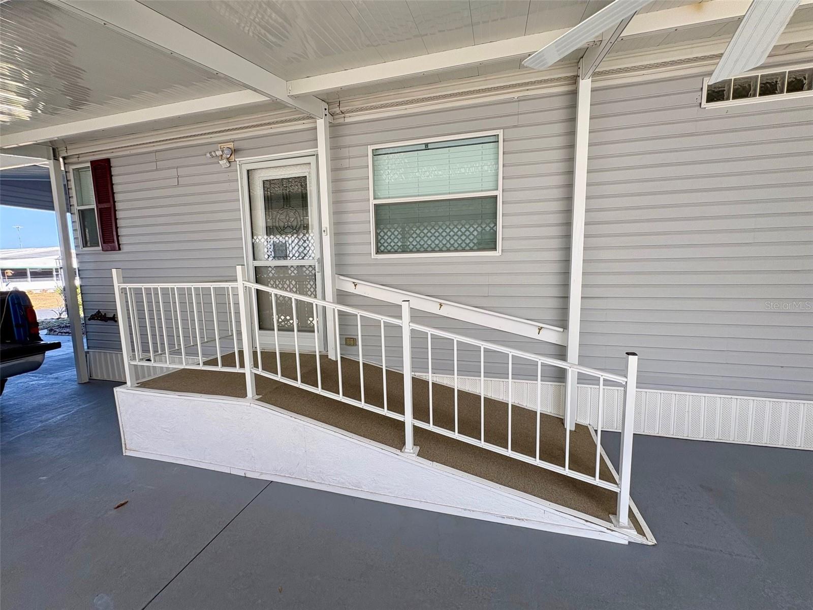 GARDEN GROVE OAKS - Residential