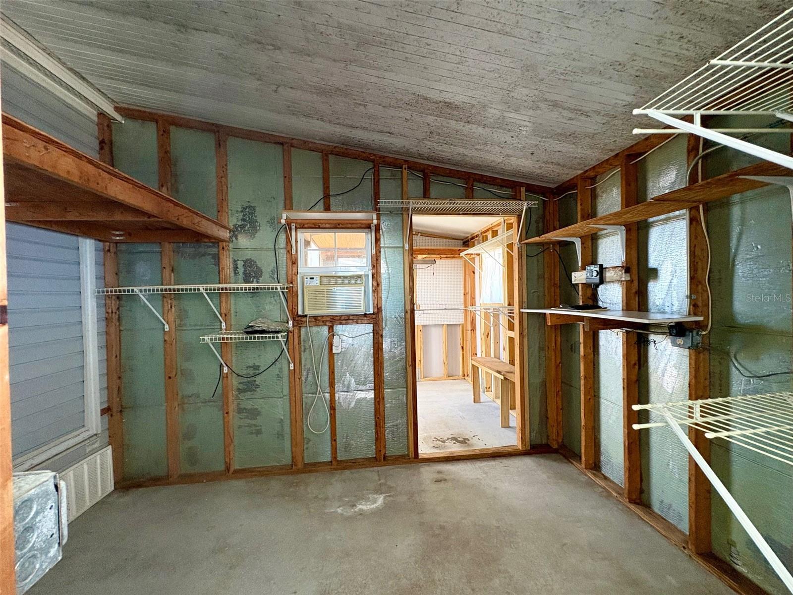 GARDEN GROVE OAKS - Residential