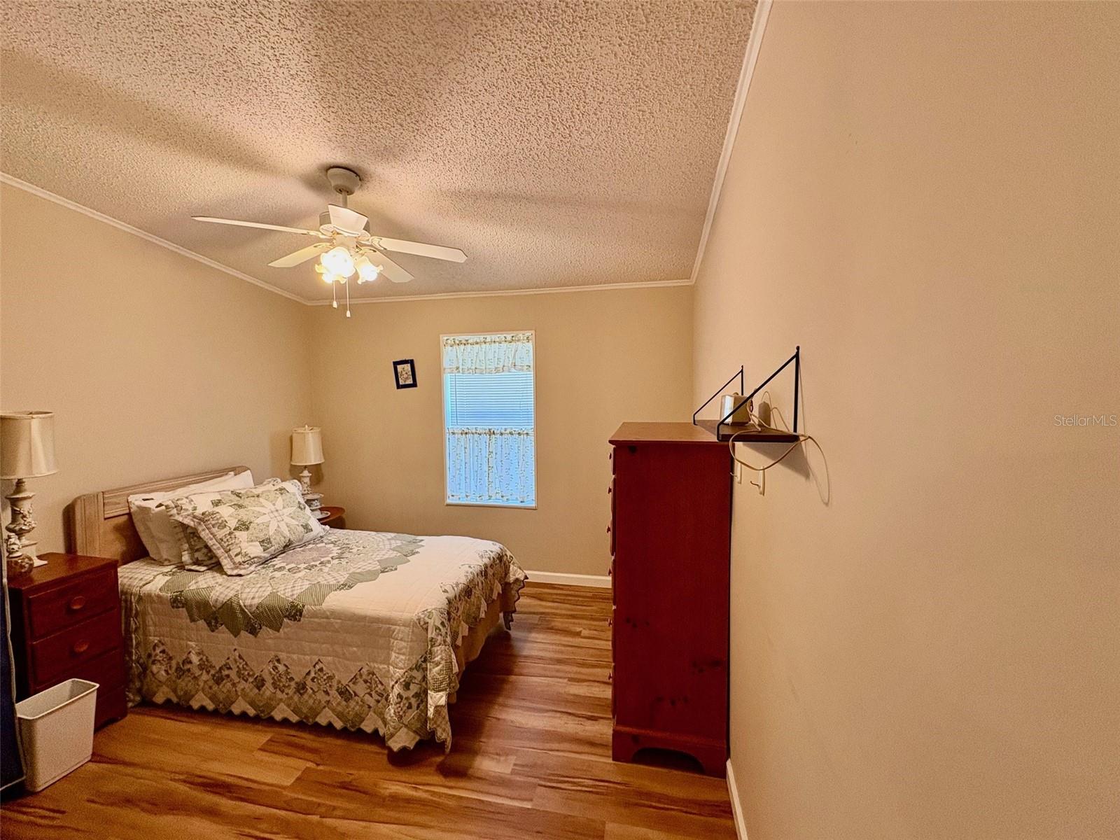 GARDEN GROVE OAKS - Residential