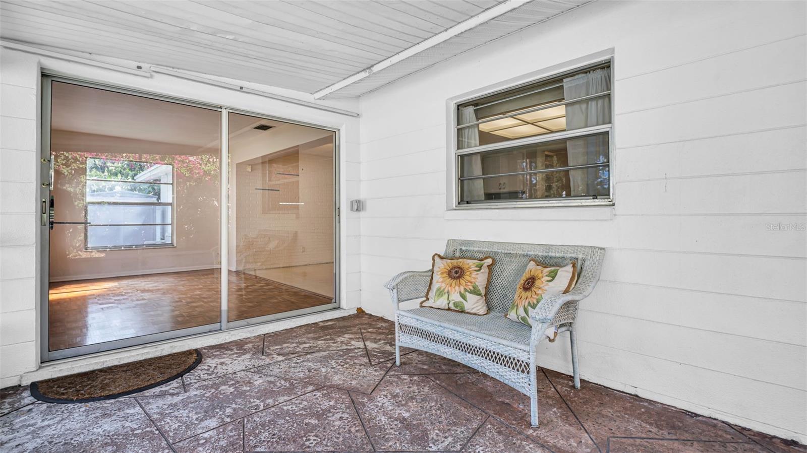 OAKHURST SHORES - Residential Lease