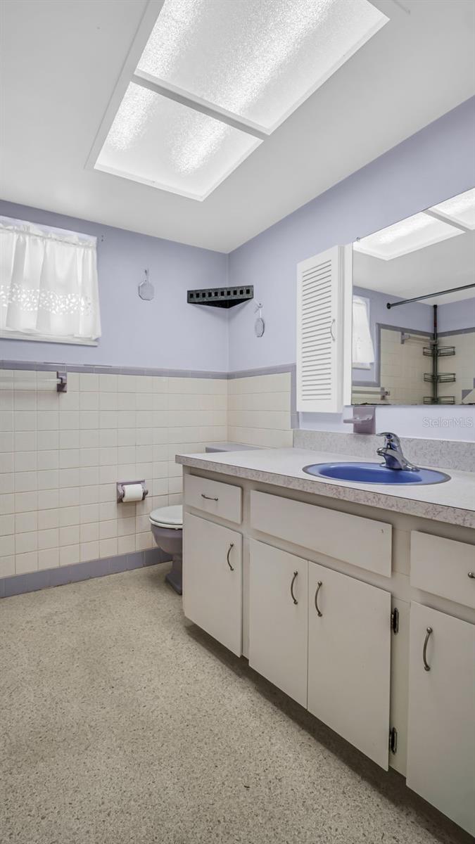 OAKHURST SHORES - Residential Lease