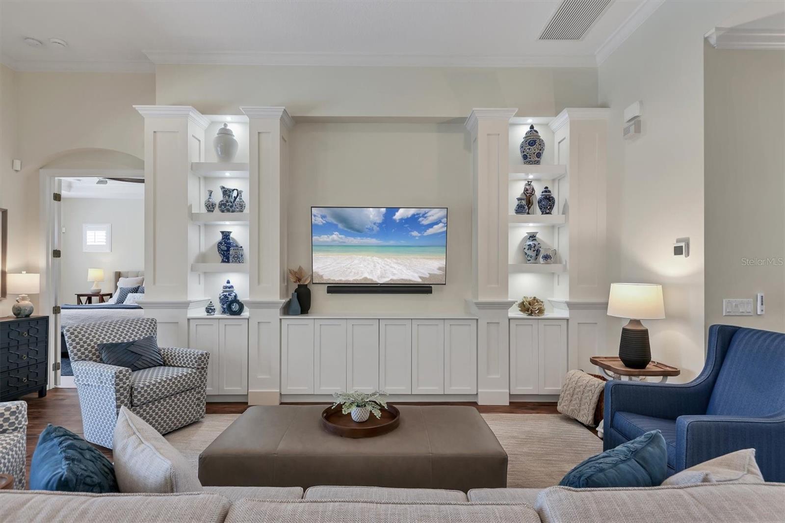 LAKEWOOD RANCH COUNTRY CLUB VILLAGE - Residential