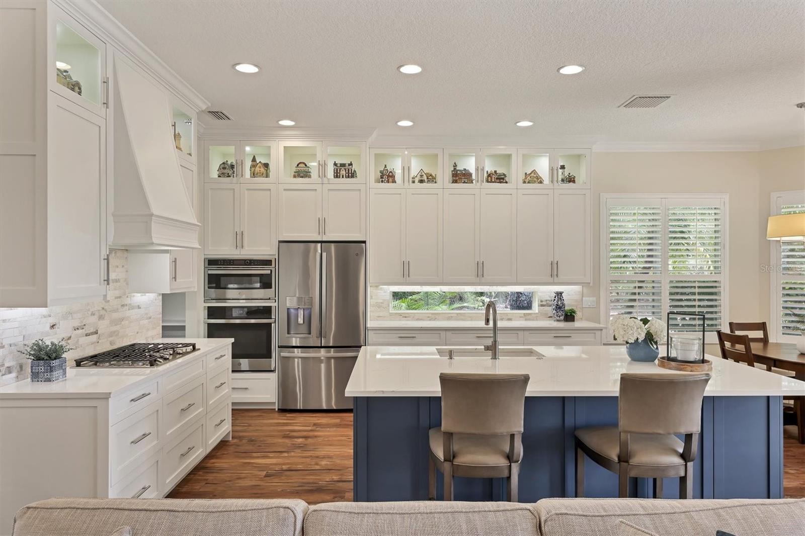 LAKEWOOD RANCH COUNTRY CLUB VILLAGE - Residential