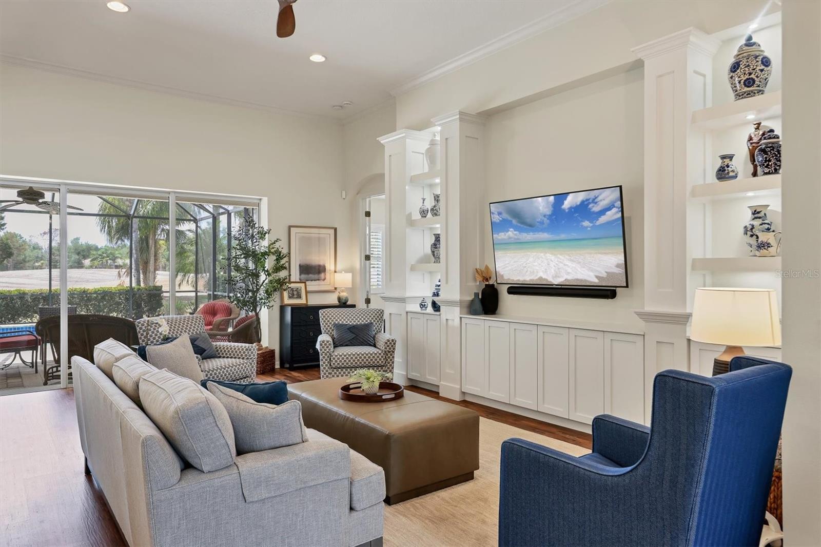 LAKEWOOD RANCH COUNTRY CLUB VILLAGE - Residential