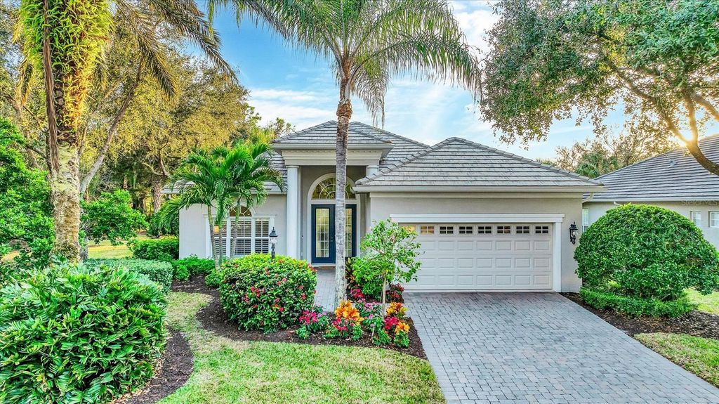 Photo of 12516 Thornhill Court, Lakewood Ranch, FL 34202 (MLS # A4671612)