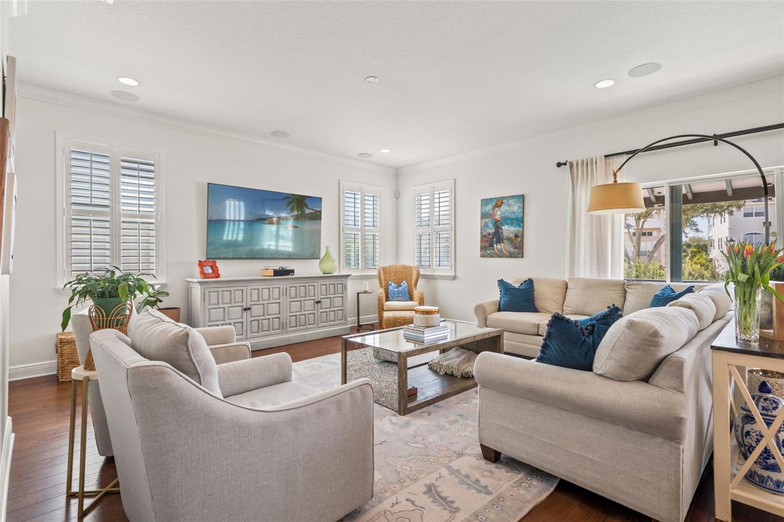 RIVERE - Residential