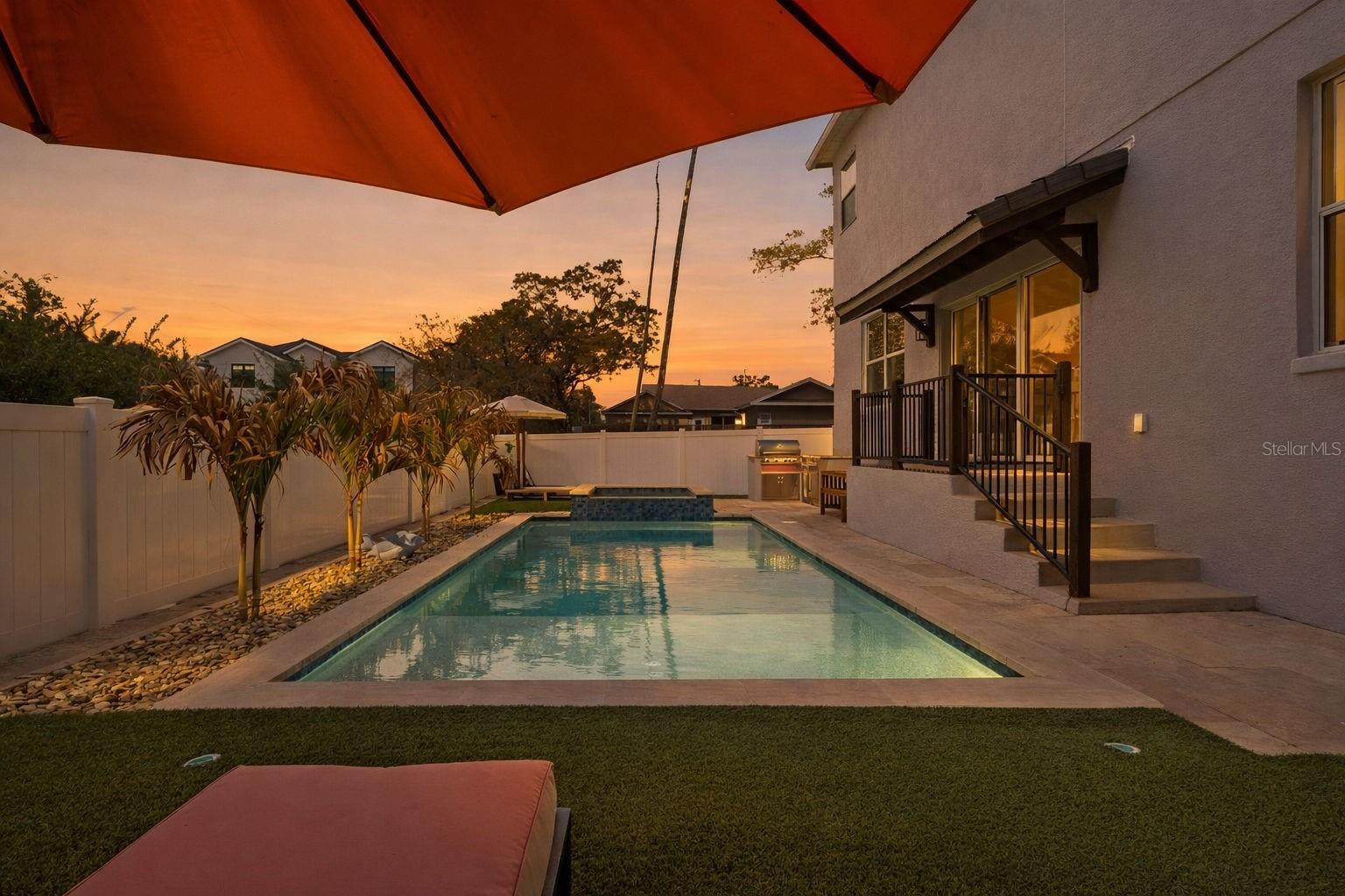 RIVERE - Residential