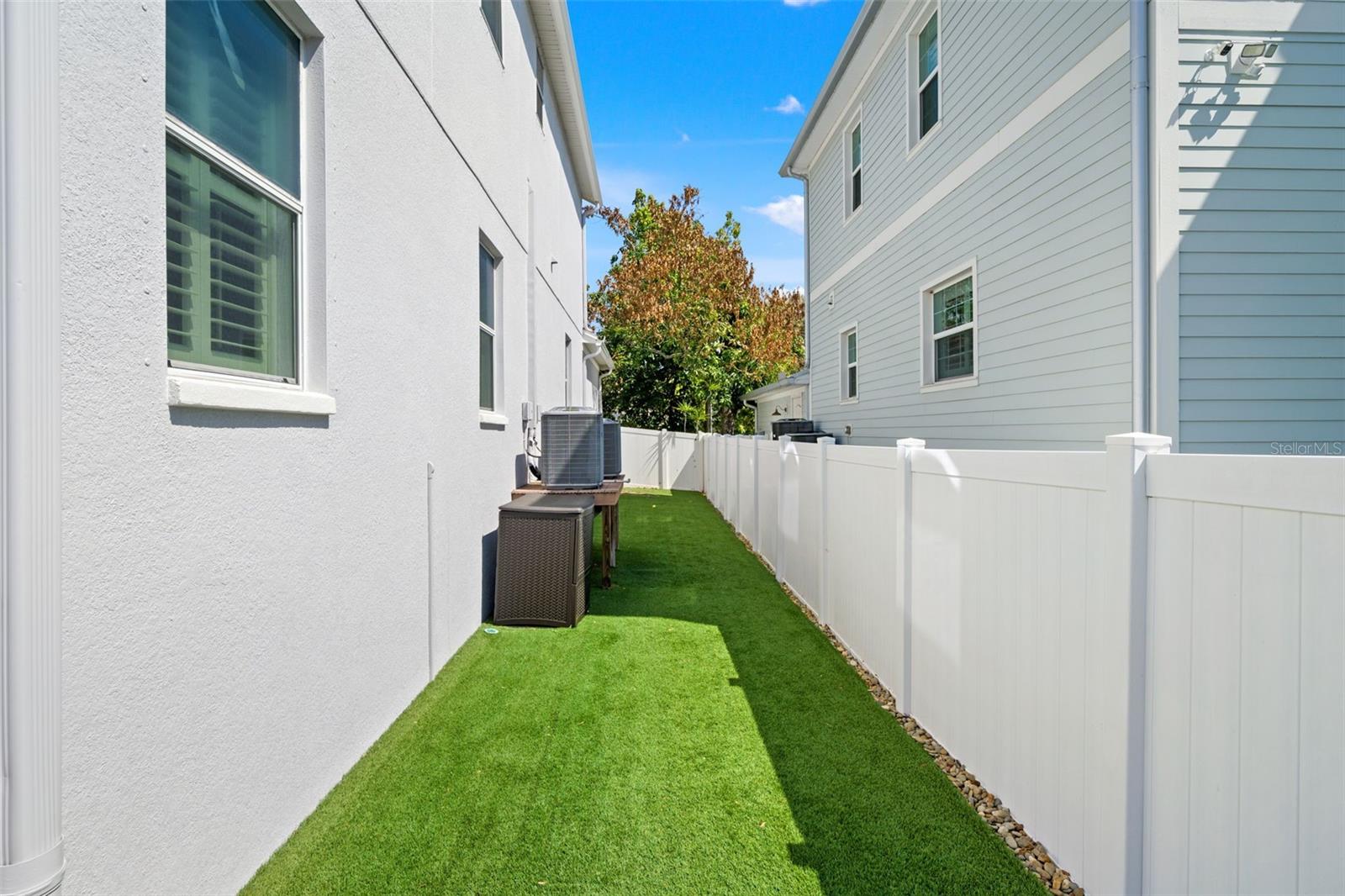 RIVERE - Residential