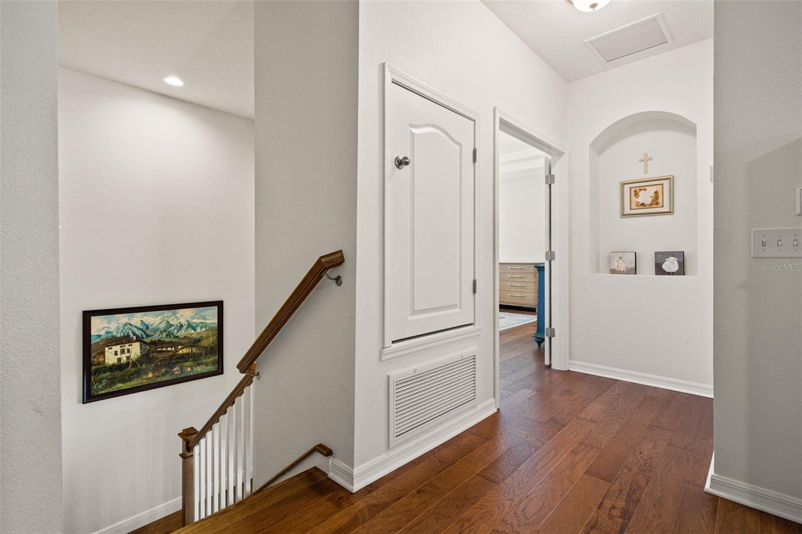 RIVERE - Residential