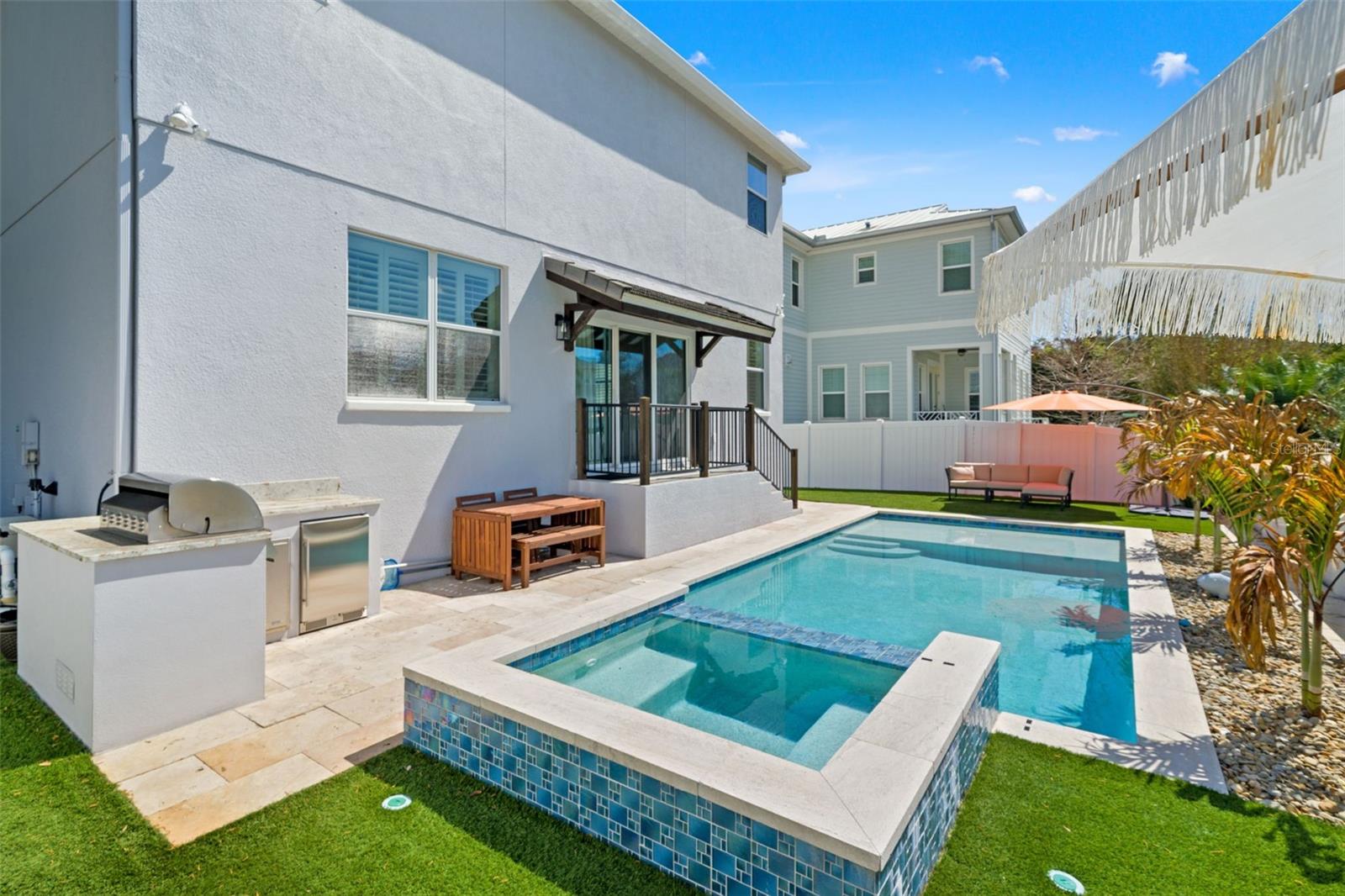 RIVERE - Residential