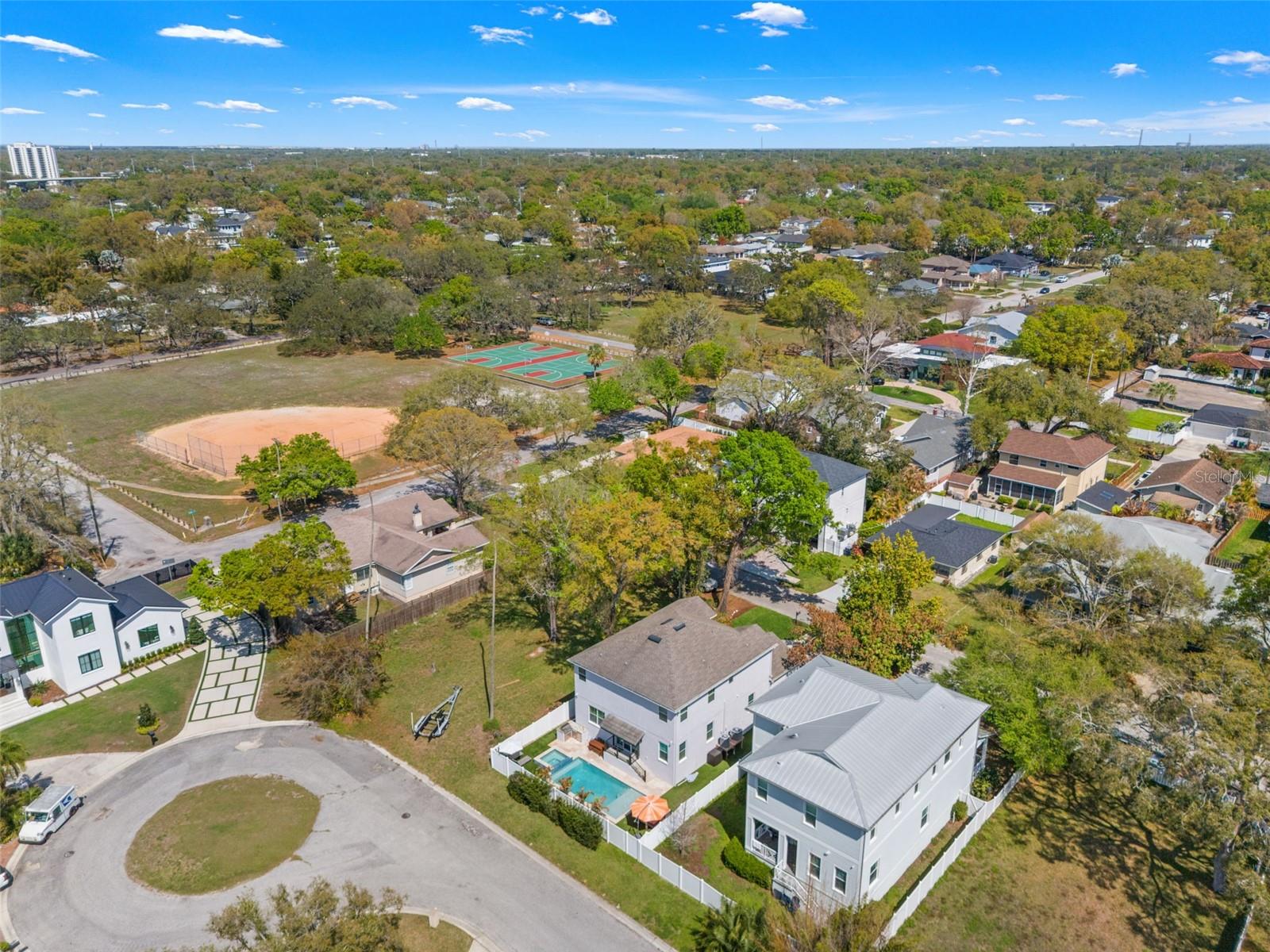 RIVERE - Residential