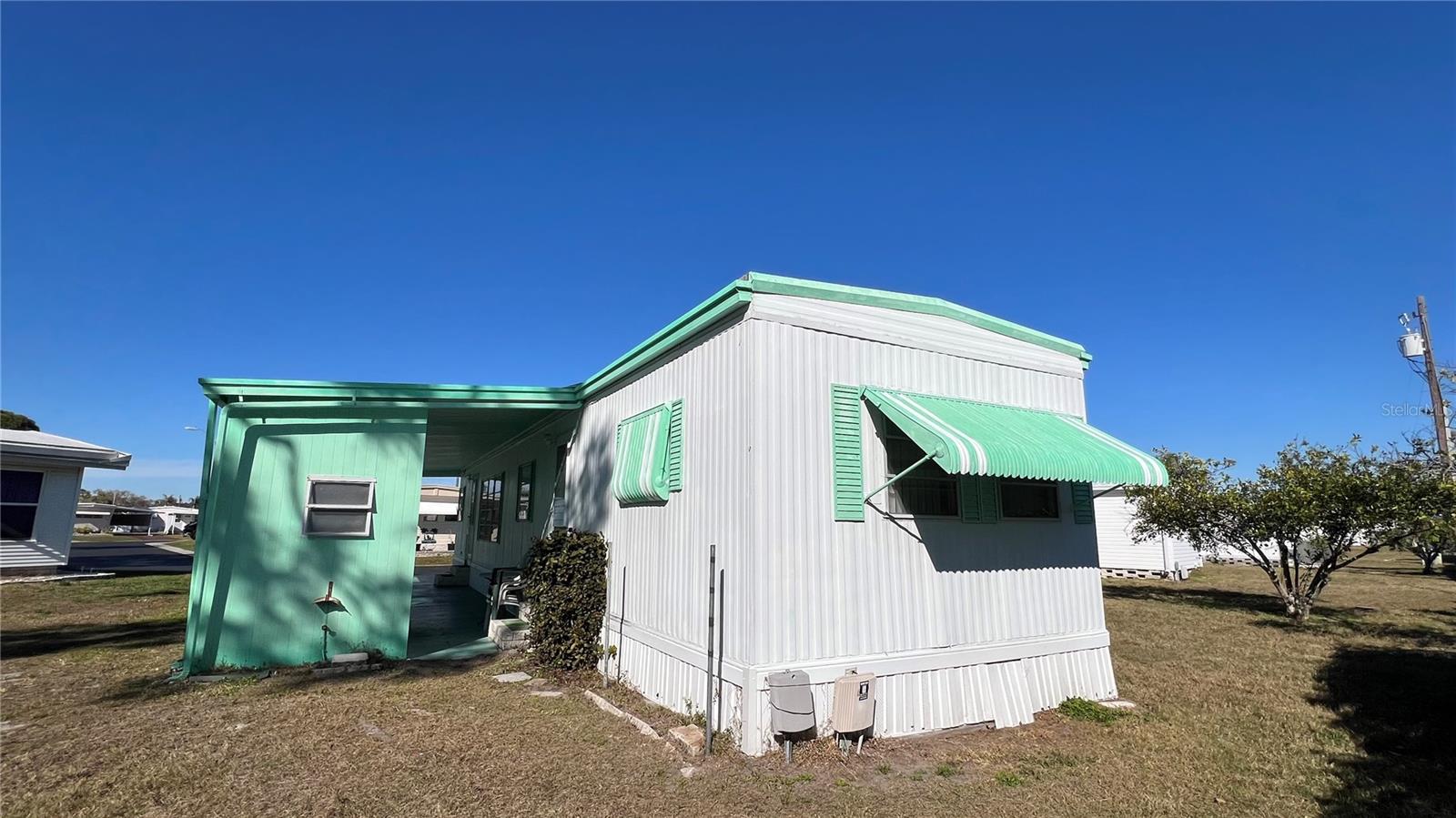 1500 COUNTY ROAD 1 44