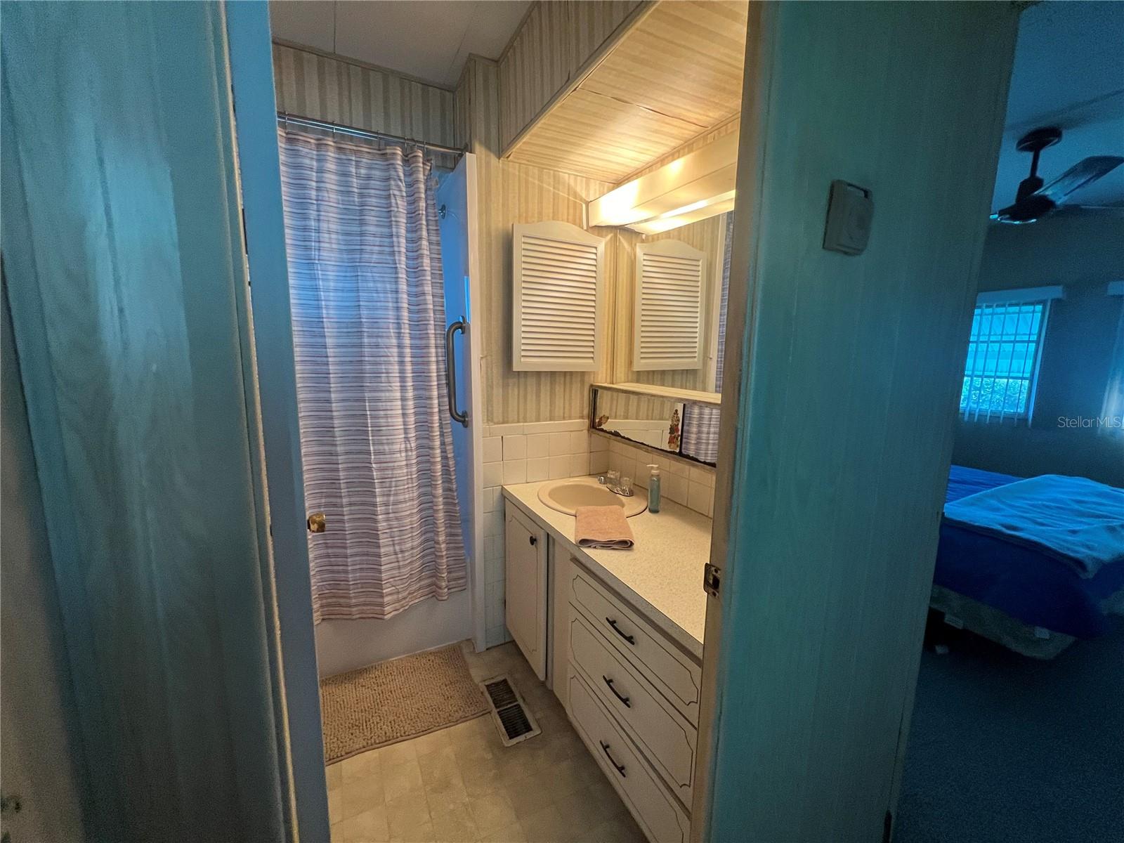 LAKE HIGHLANDER MOBILE HOME PARK UNREC - Residential