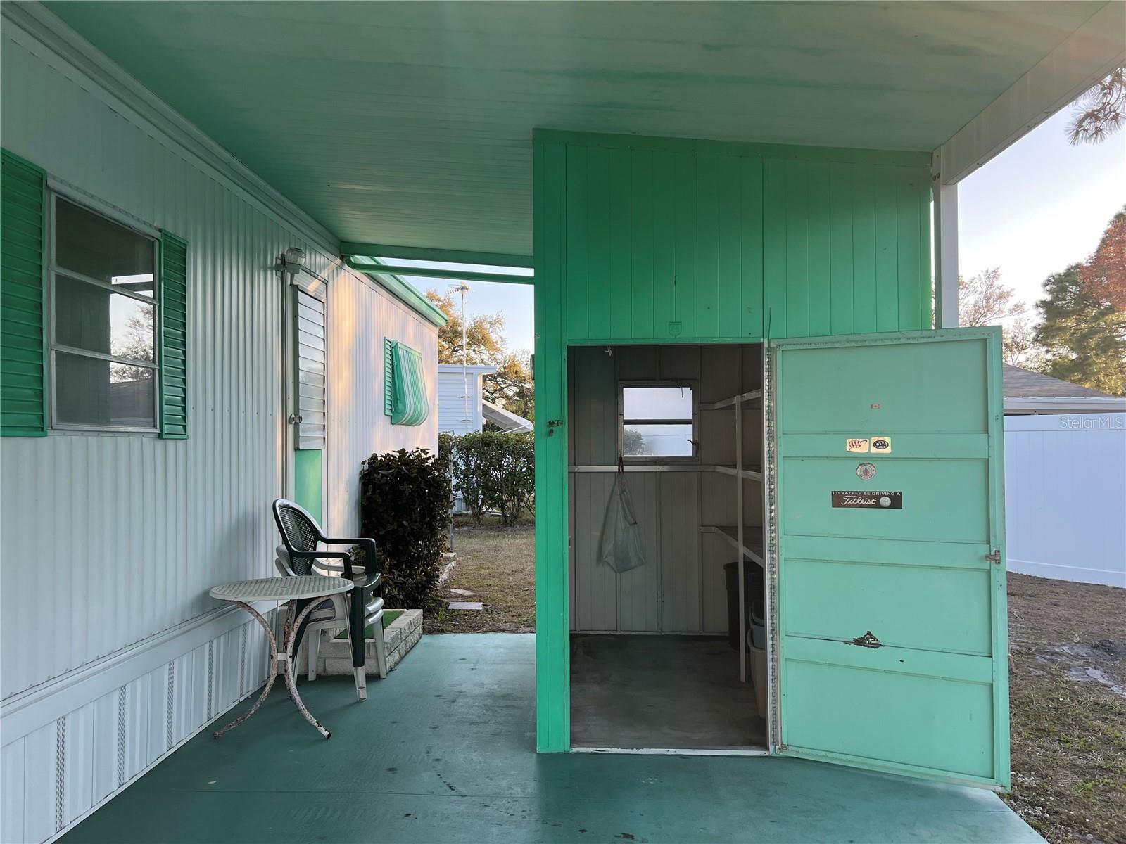 1500 COUNTY ROAD 1 44