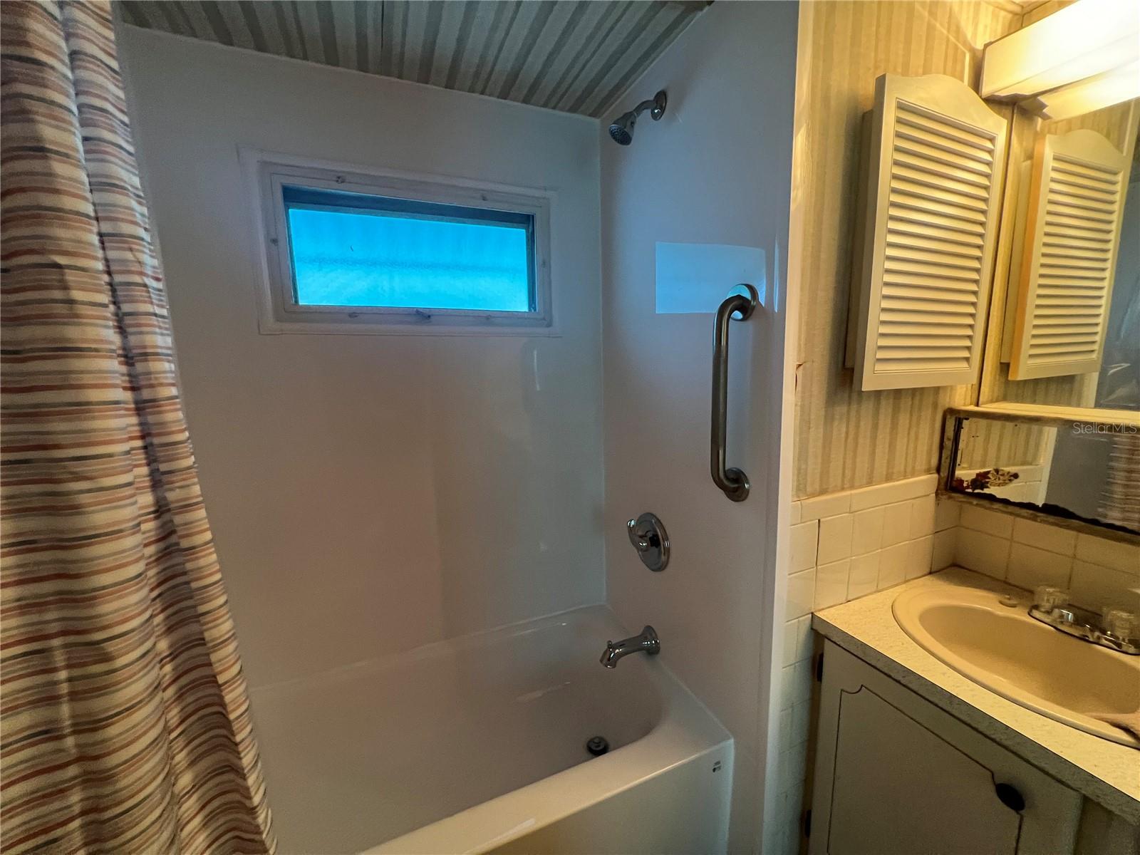 LAKE HIGHLANDER MOBILE HOME PARK UNREC - Residential