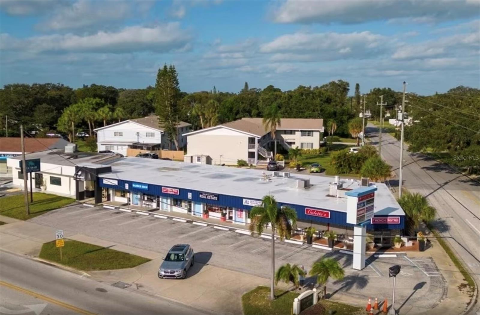 BELLEAIR PINES - Commercial Sale