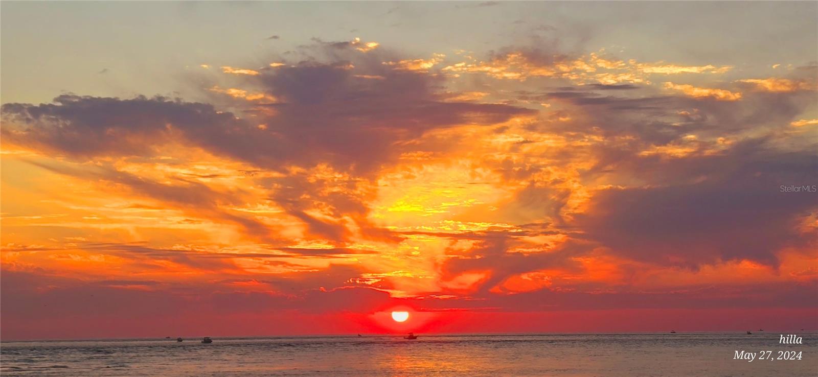 SIESTA TOWERS - Residential