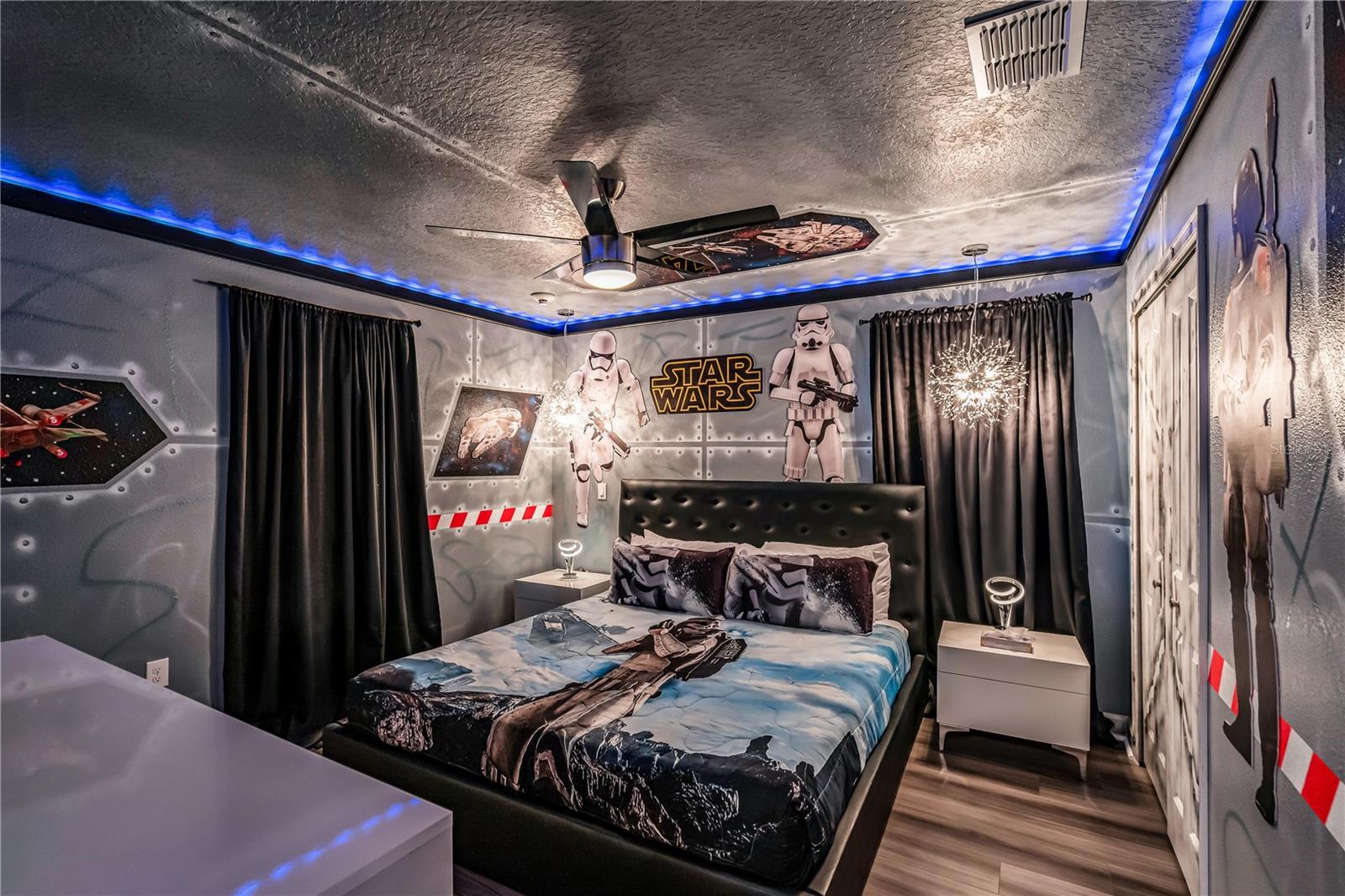 COVE AT STOREY LAKE II - Residential