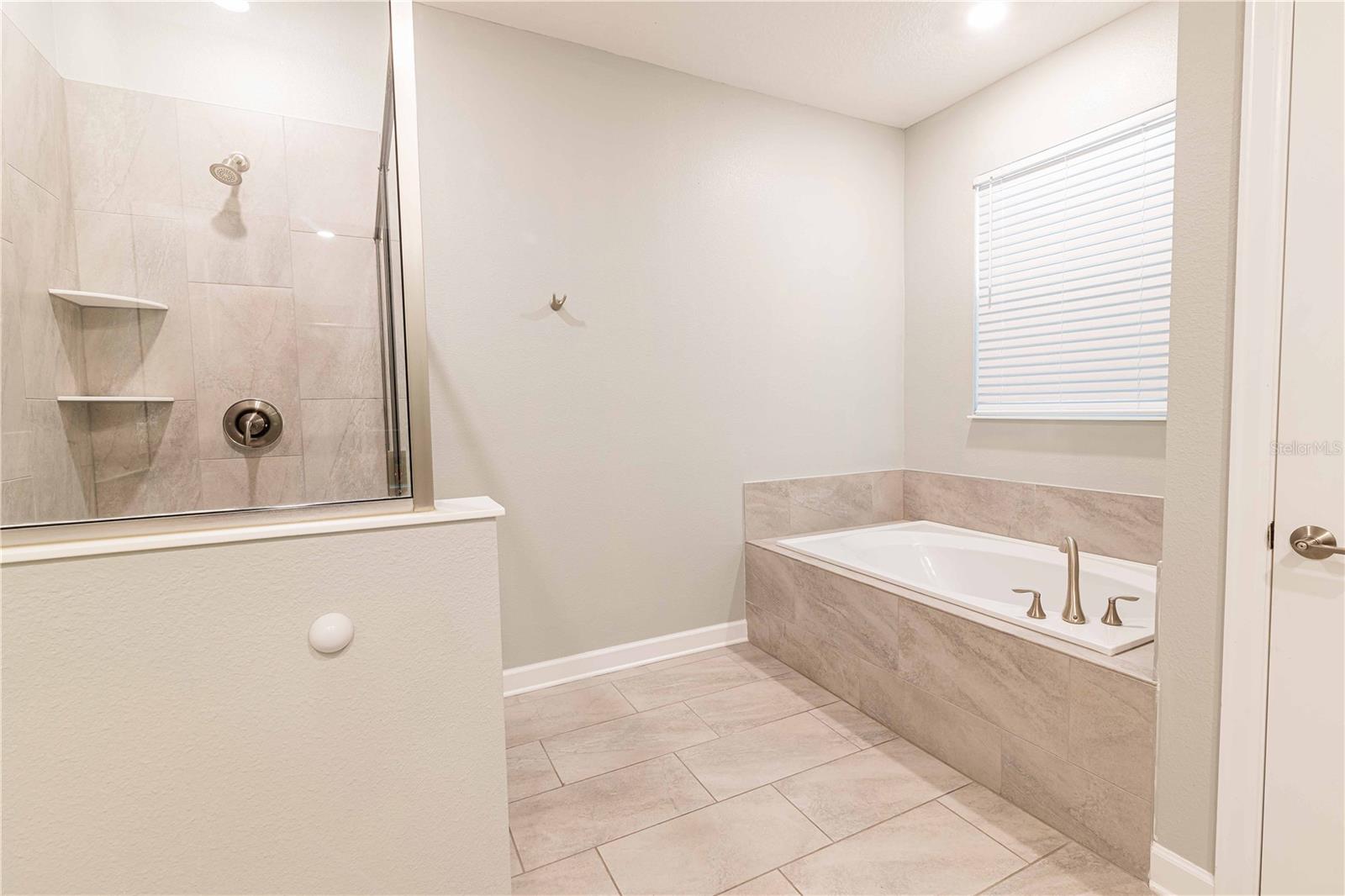 COVE AT STOREY LAKE II - Residential