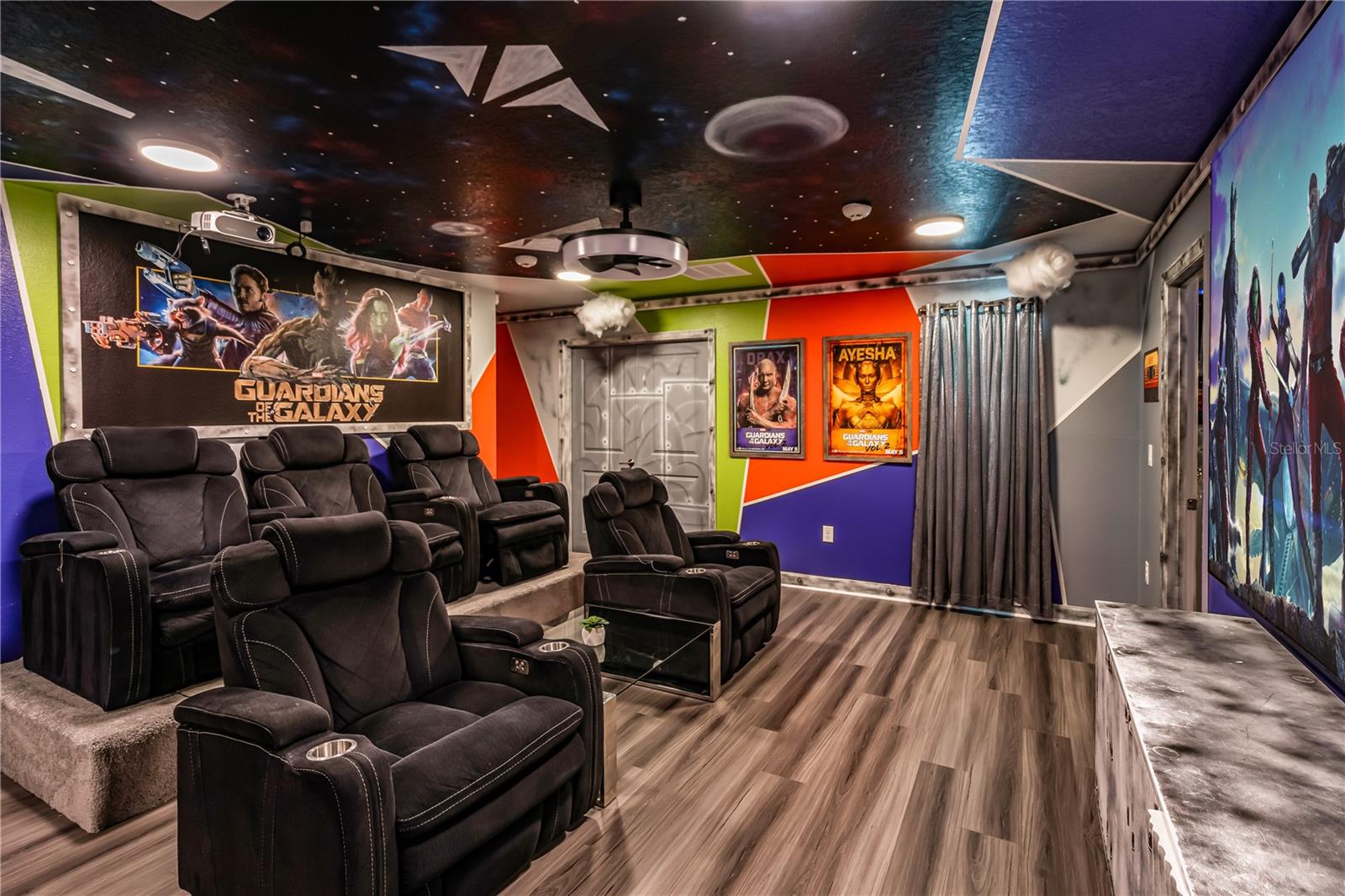 COVE AT STOREY LAKE II - Residential