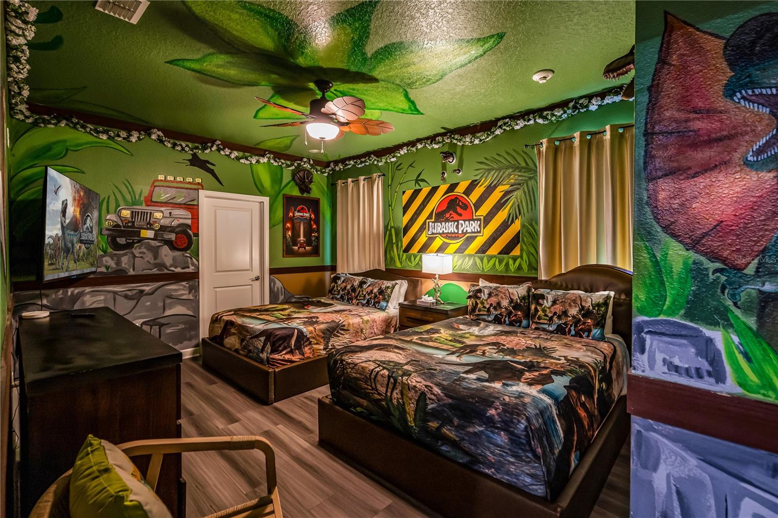 COVE AT STOREY LAKE II - Residential