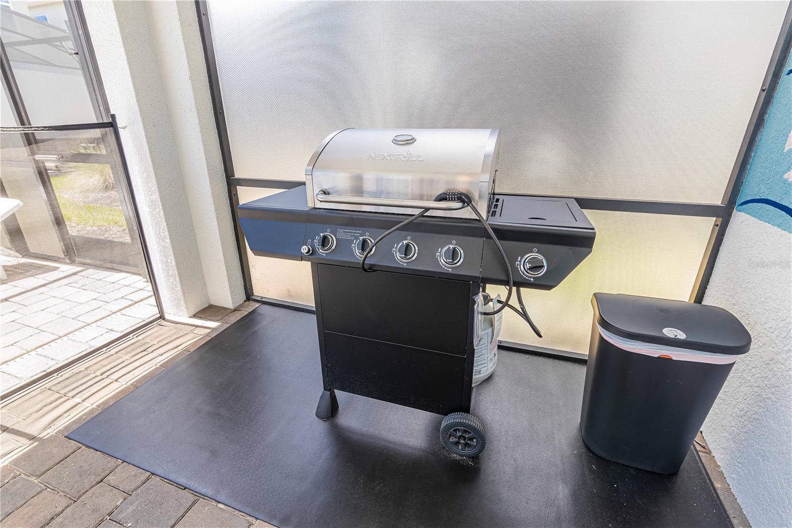 COVE AT STOREY LAKE II - Residential