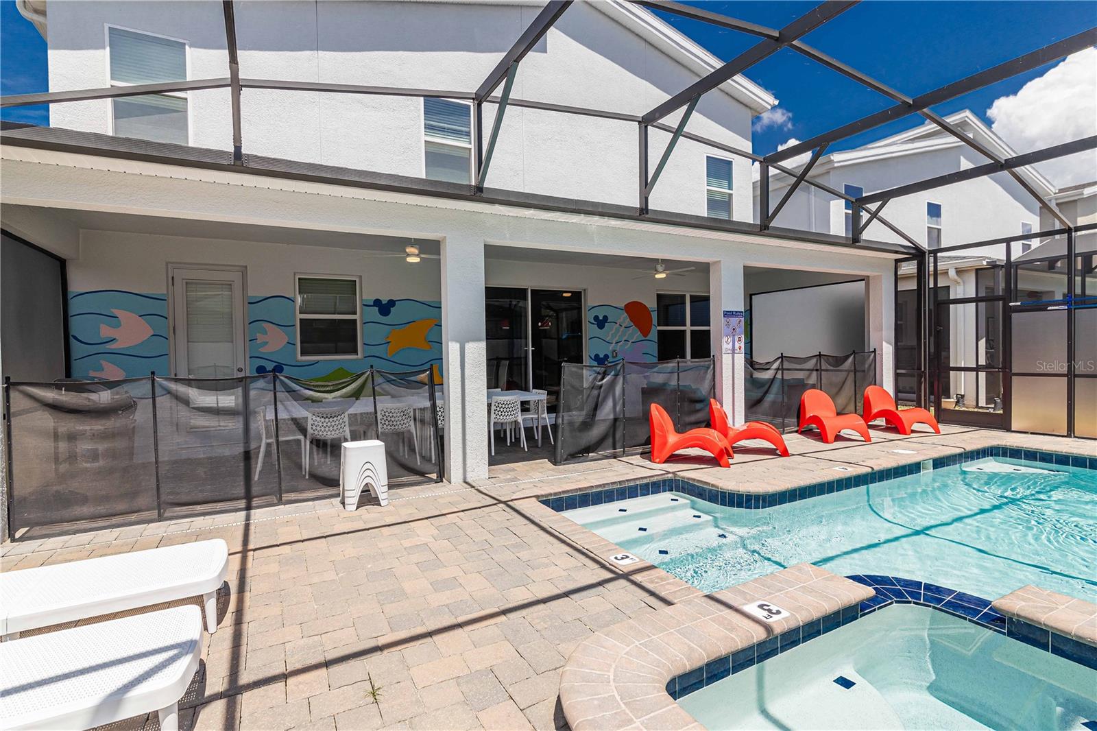 COVE AT STOREY LAKE II - Residential