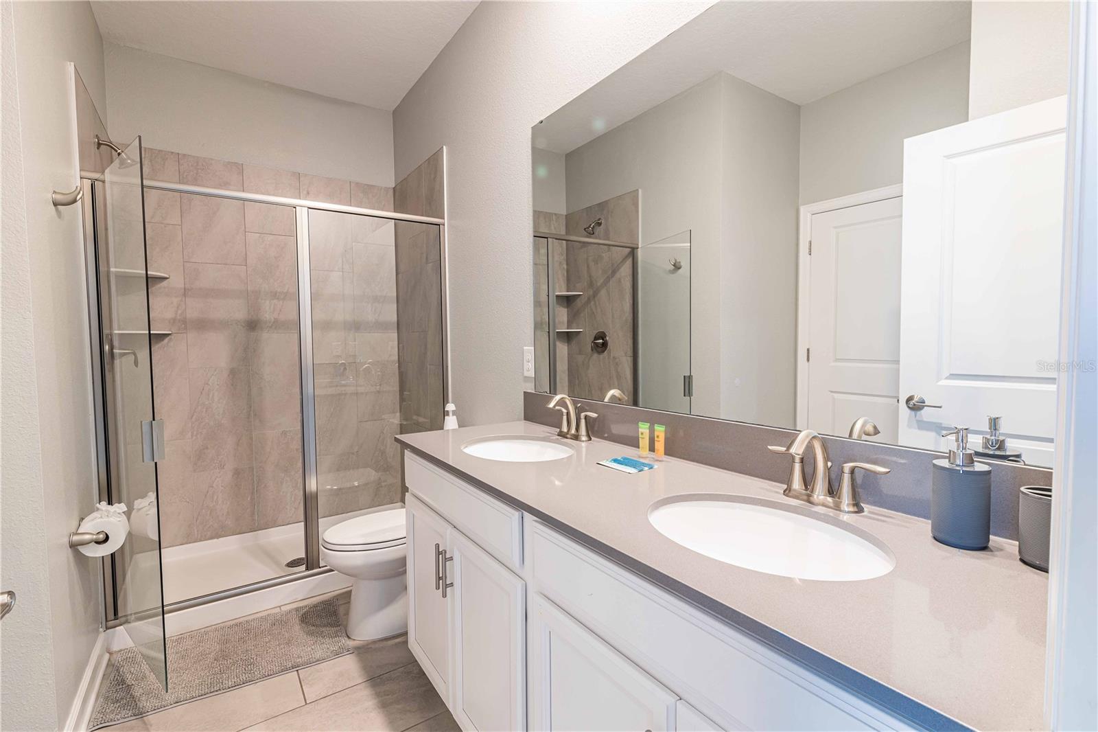 COVE AT STOREY LAKE II - Residential