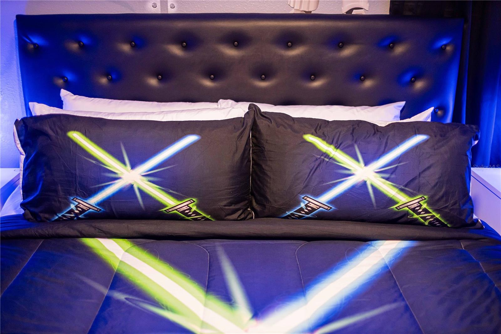 COVE AT STOREY LAKE II - Residential