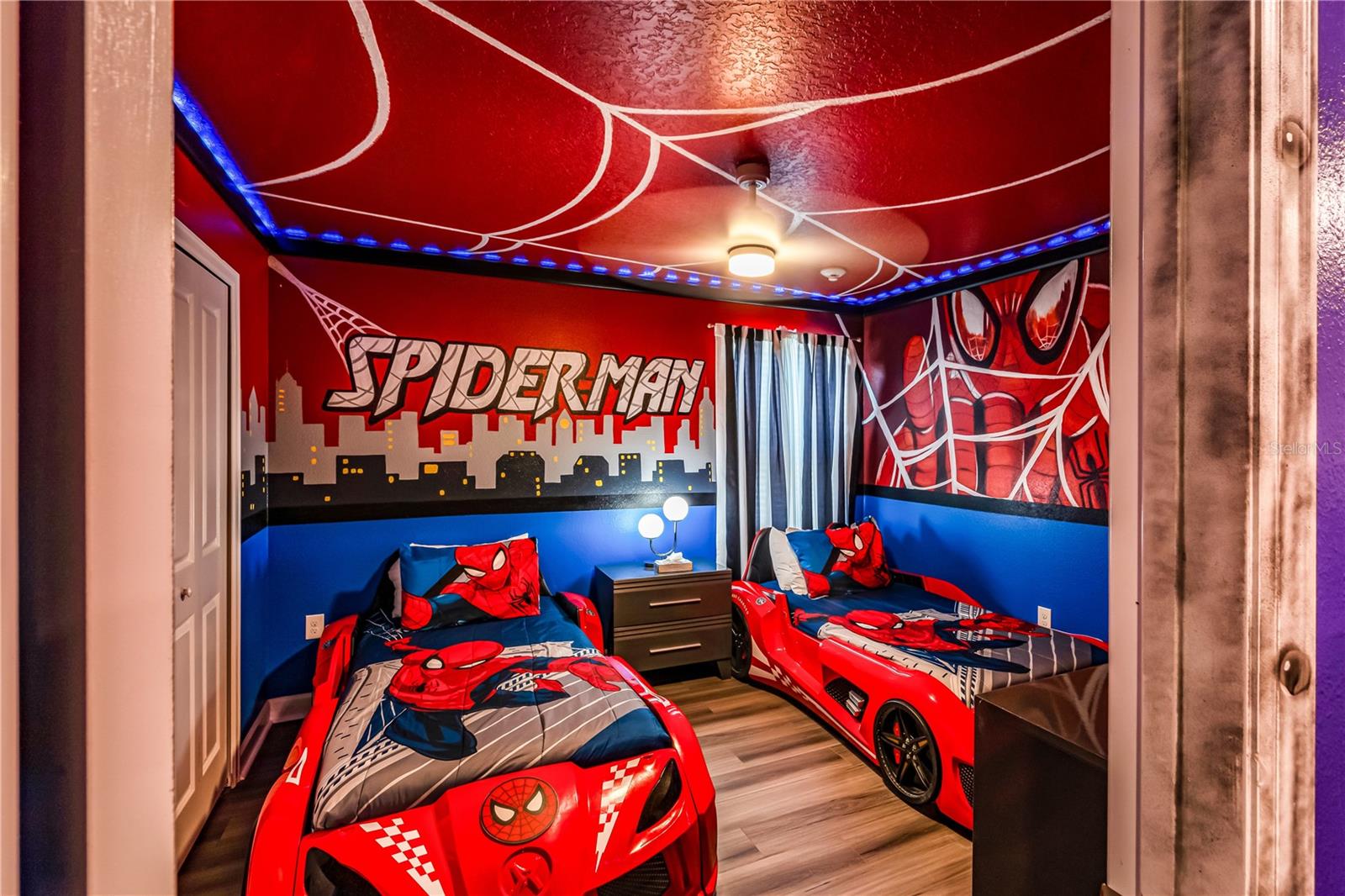 COVE AT STOREY LAKE II - Residential