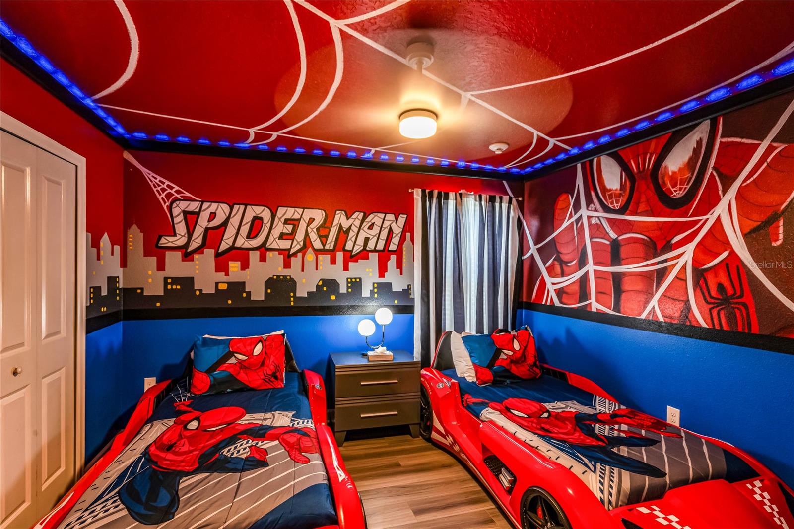 COVE AT STOREY LAKE II - Residential