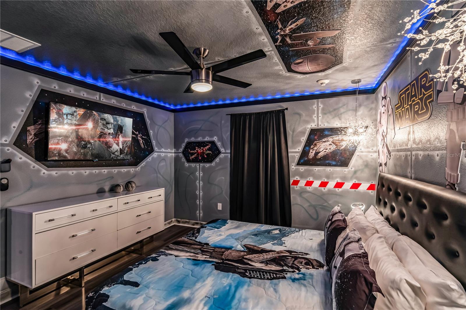 COVE AT STOREY LAKE II - Residential