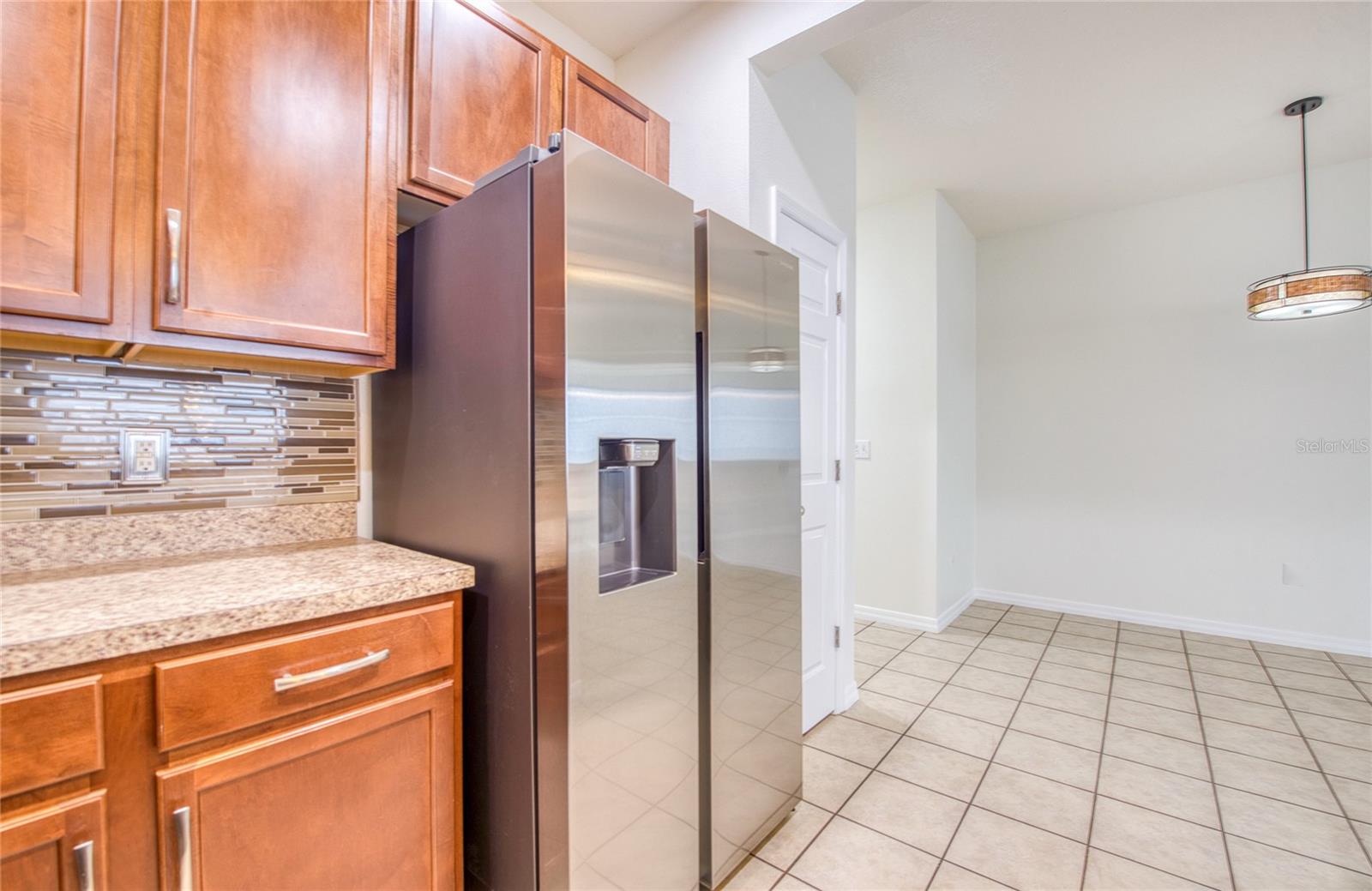 SAWGRASS VILLAGE - Residential Lease