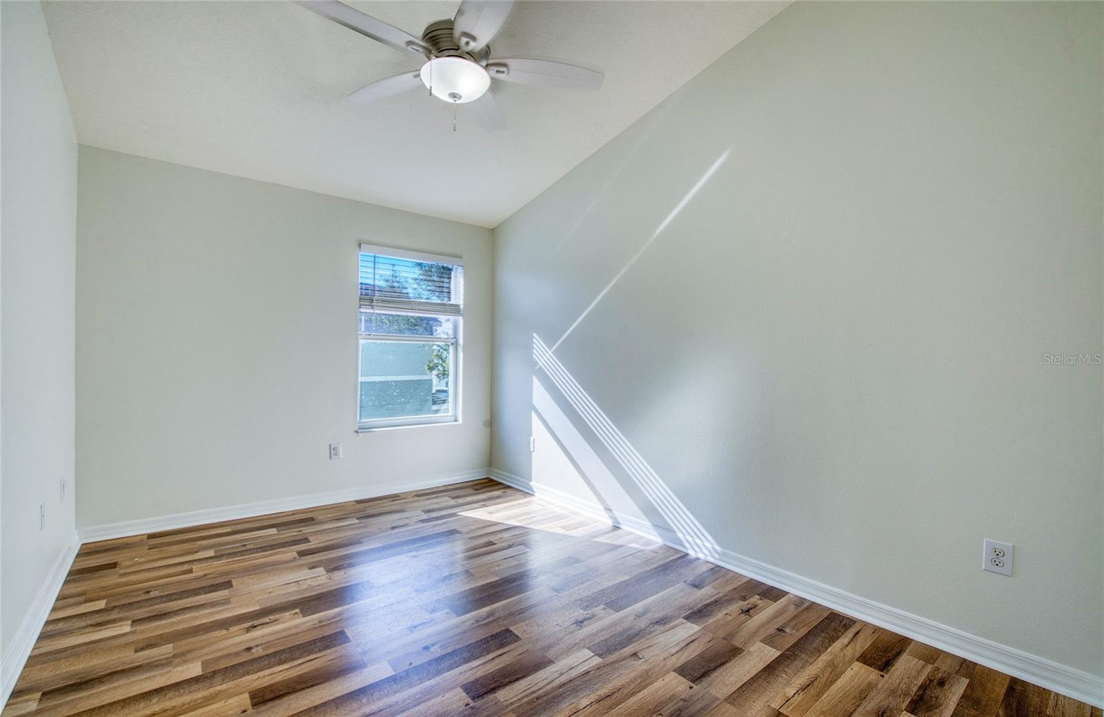 SAWGRASS VILLAGE - Residential Lease