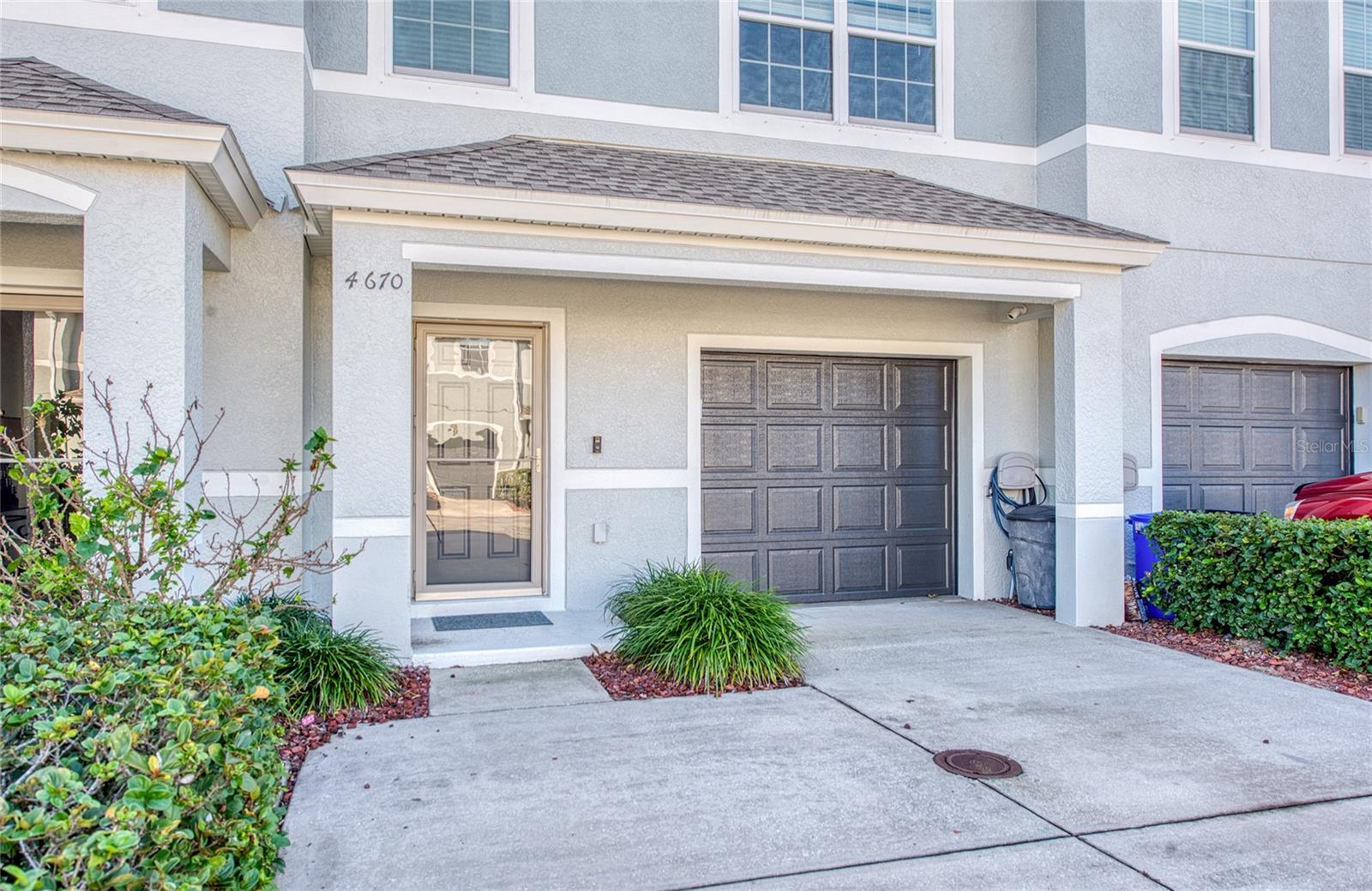 SAWGRASS VILLAGE - Residential Lease