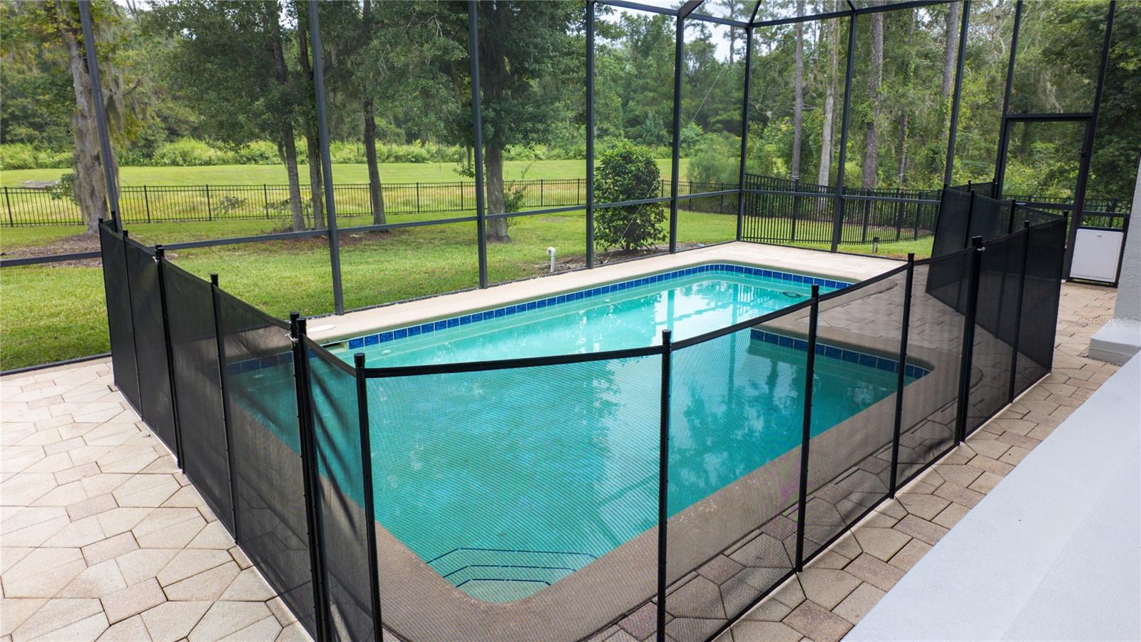 BELLECHASE LAURELS - Residential Lease