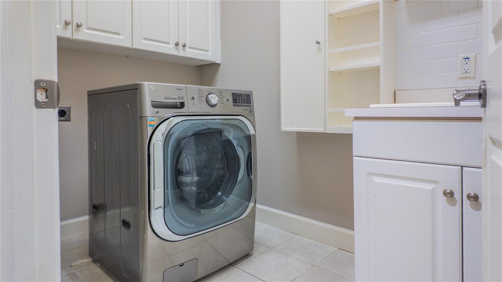 BELLECHASE LAURELS - Residential Lease