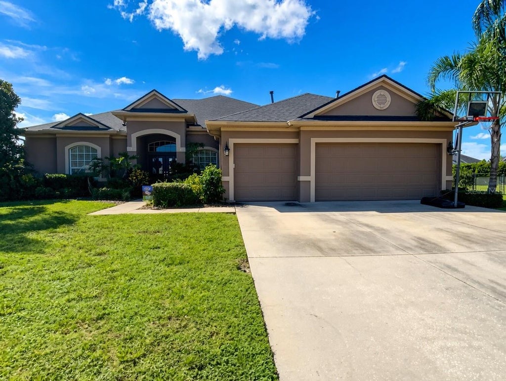 Photo of 10528 Gooseberry Court, Trinity, FL 34655 (MLS # TB8554856)