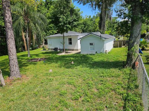 A home in DAYTONA BEACH