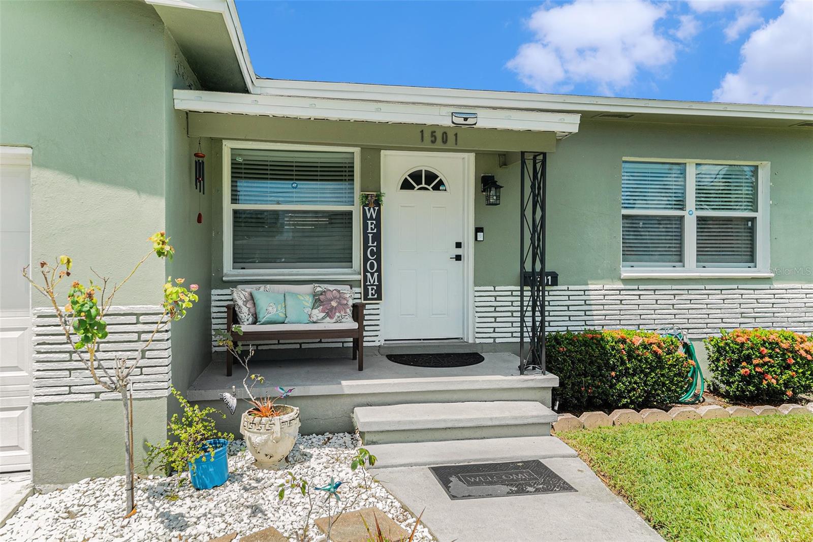 1501 28TH AVE S