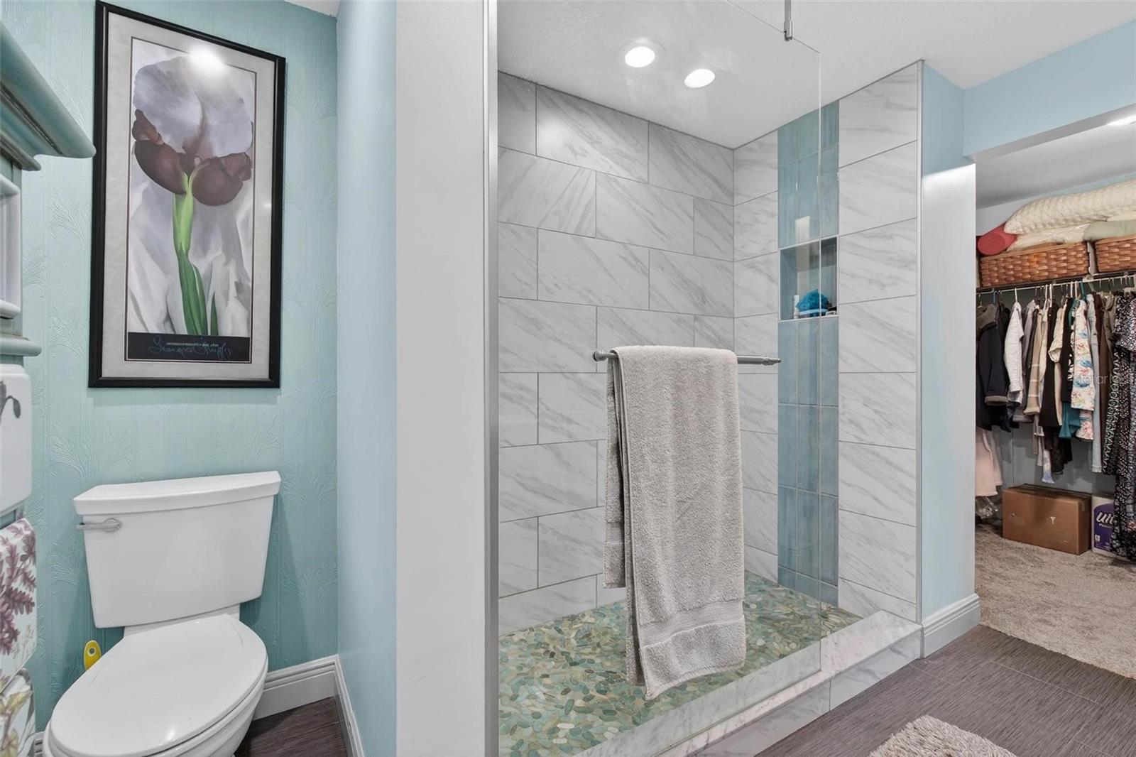 CHATEAUX WOODS CONDO - Residential