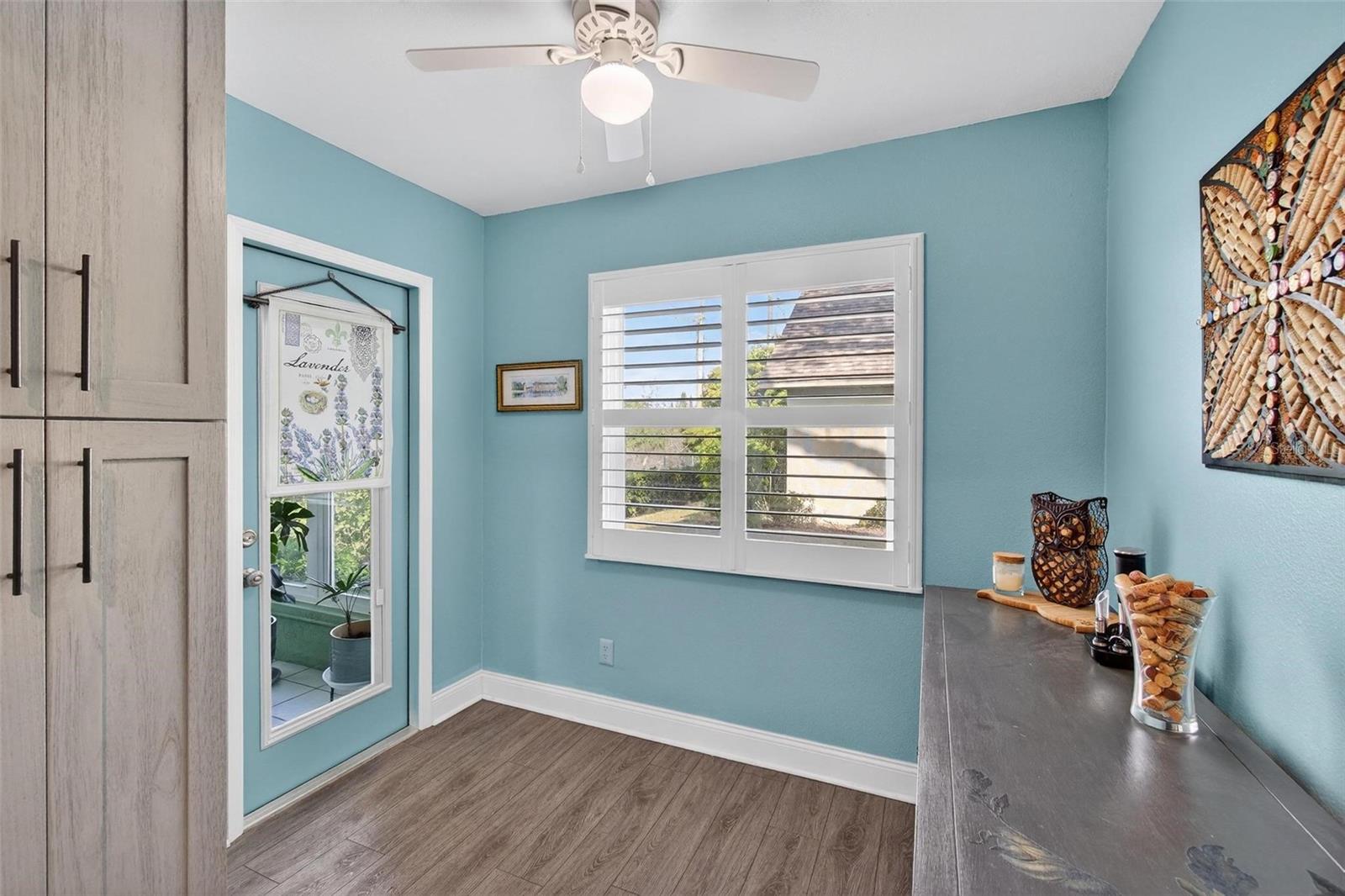 CHATEAUX WOODS CONDO - Residential