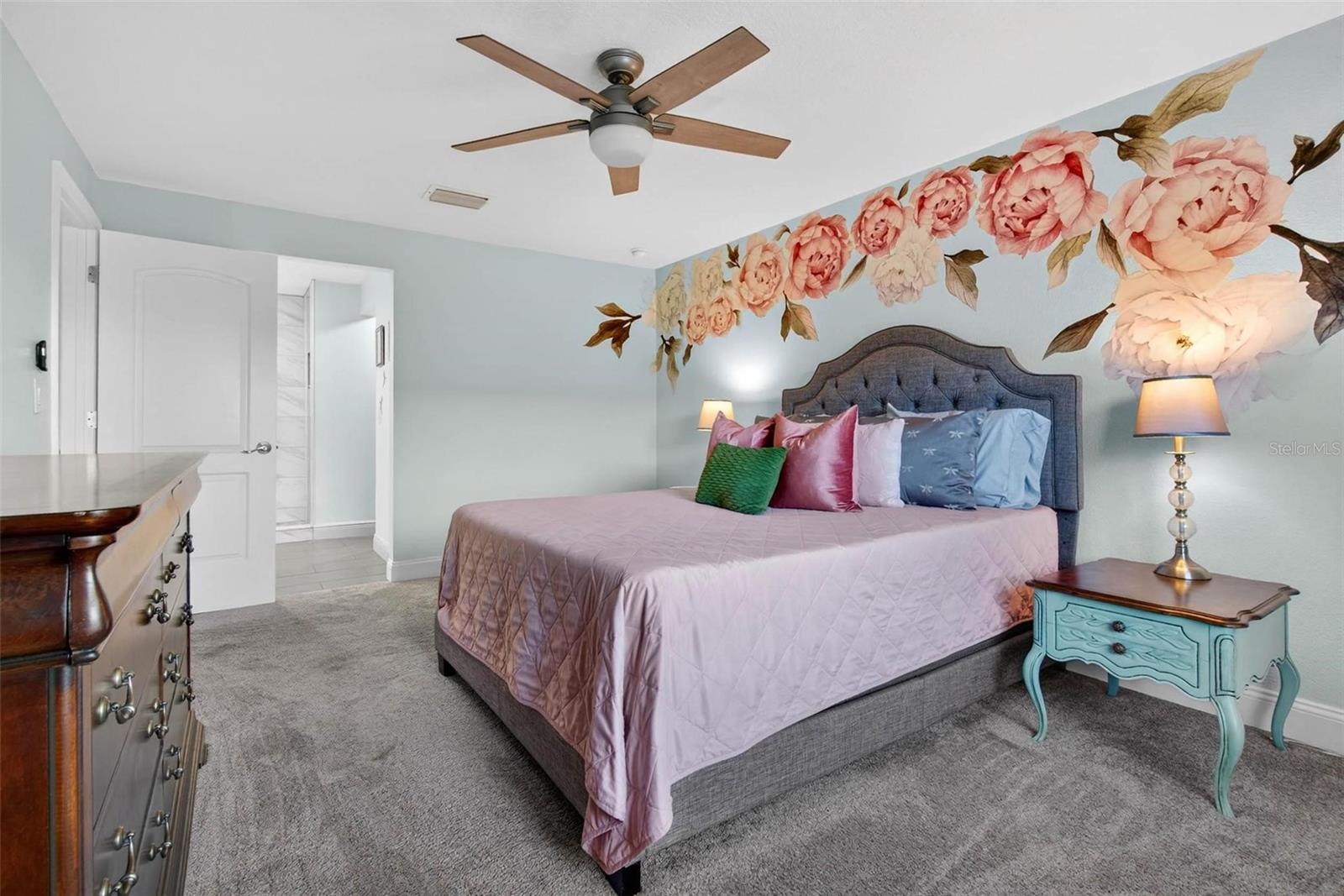 CHATEAUX WOODS CONDO - Residential